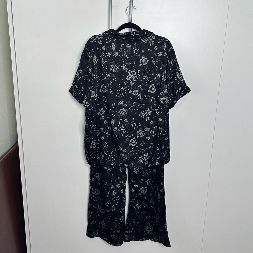Killstar Black Floral Short Sleeve Pajama Set - Picture 2 of 10